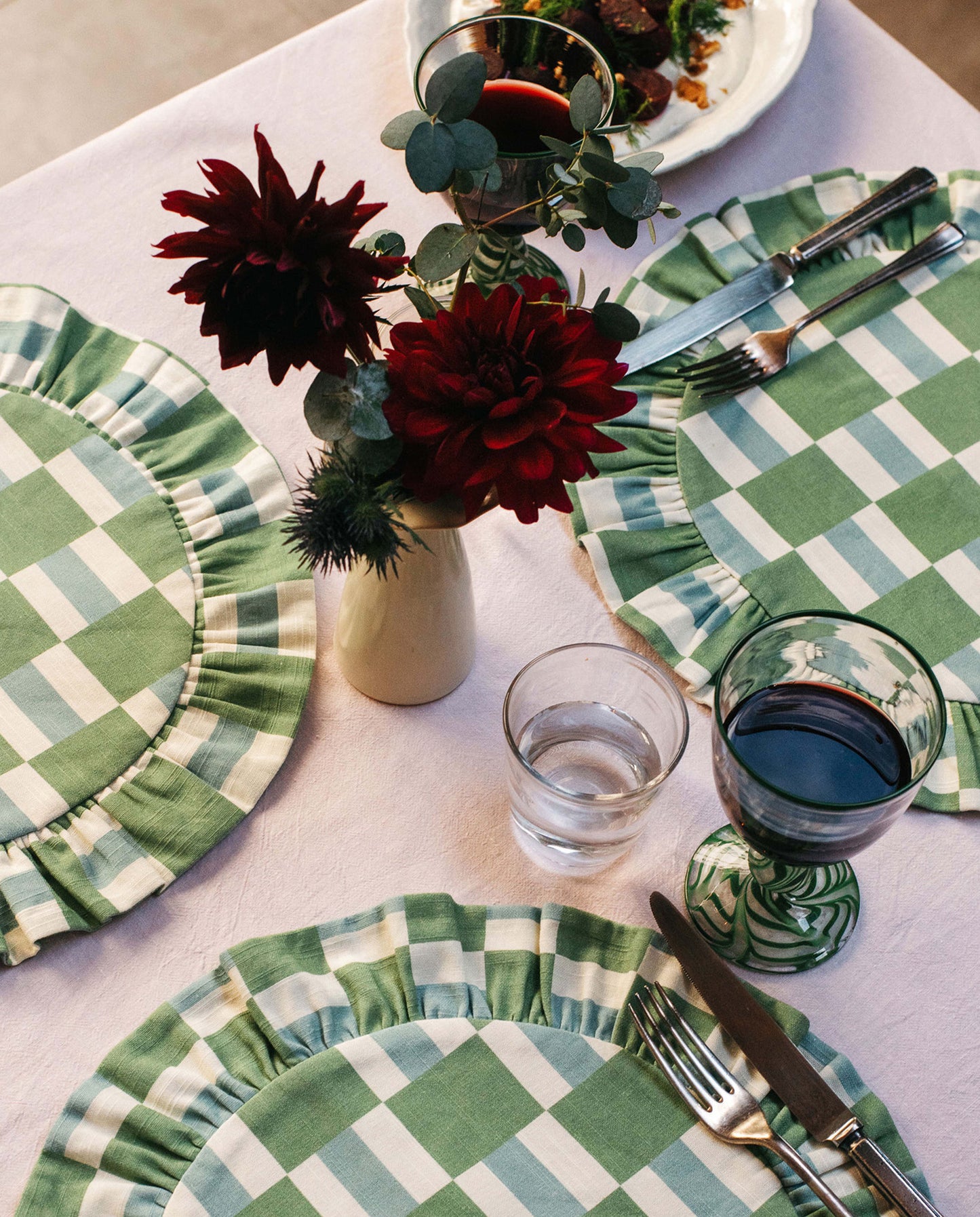 Checkers_Placemat_Balu_London_Blue_Green_Lifestyle_1