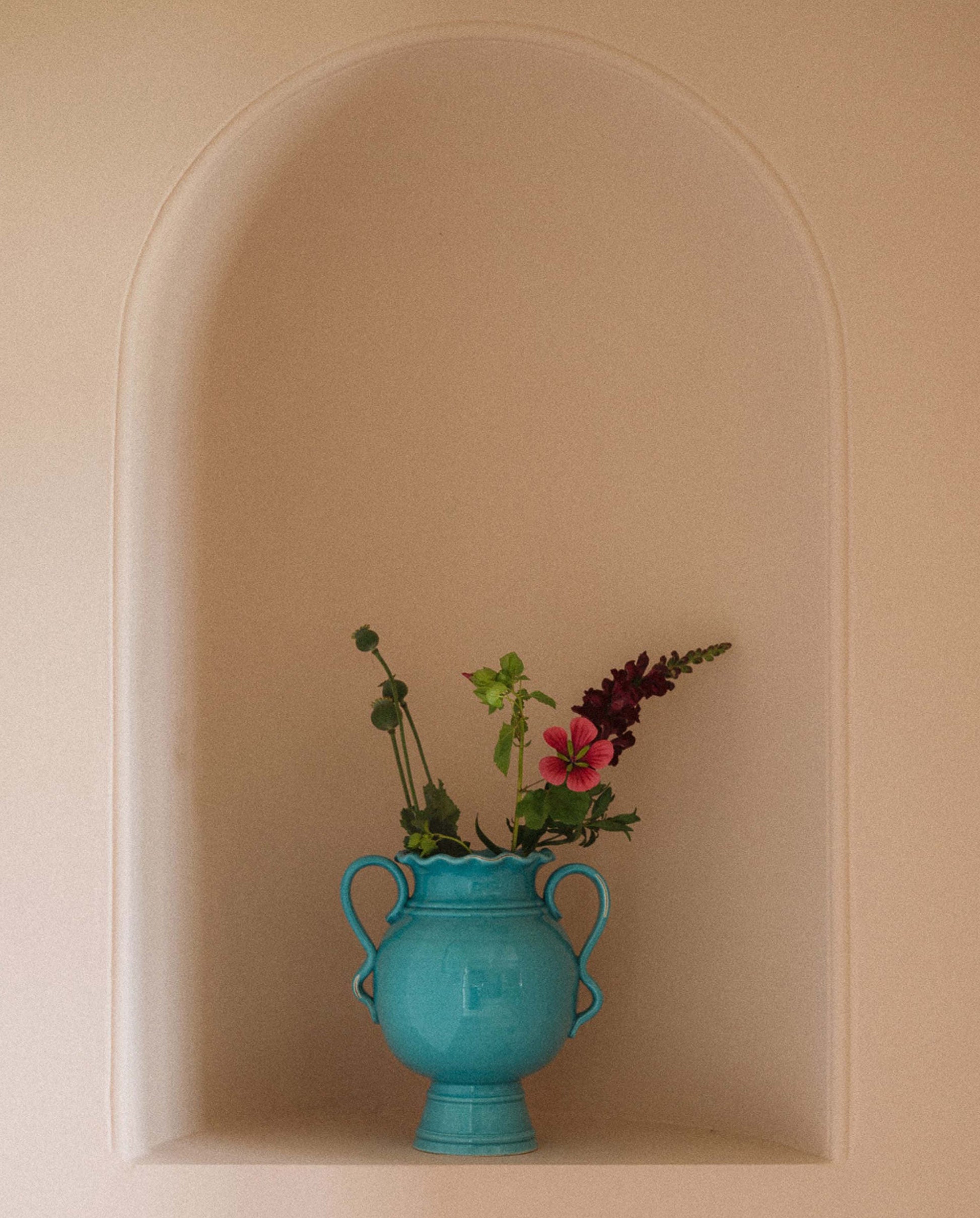 Ianthe_Ceramic_Balu_London_Blue_5